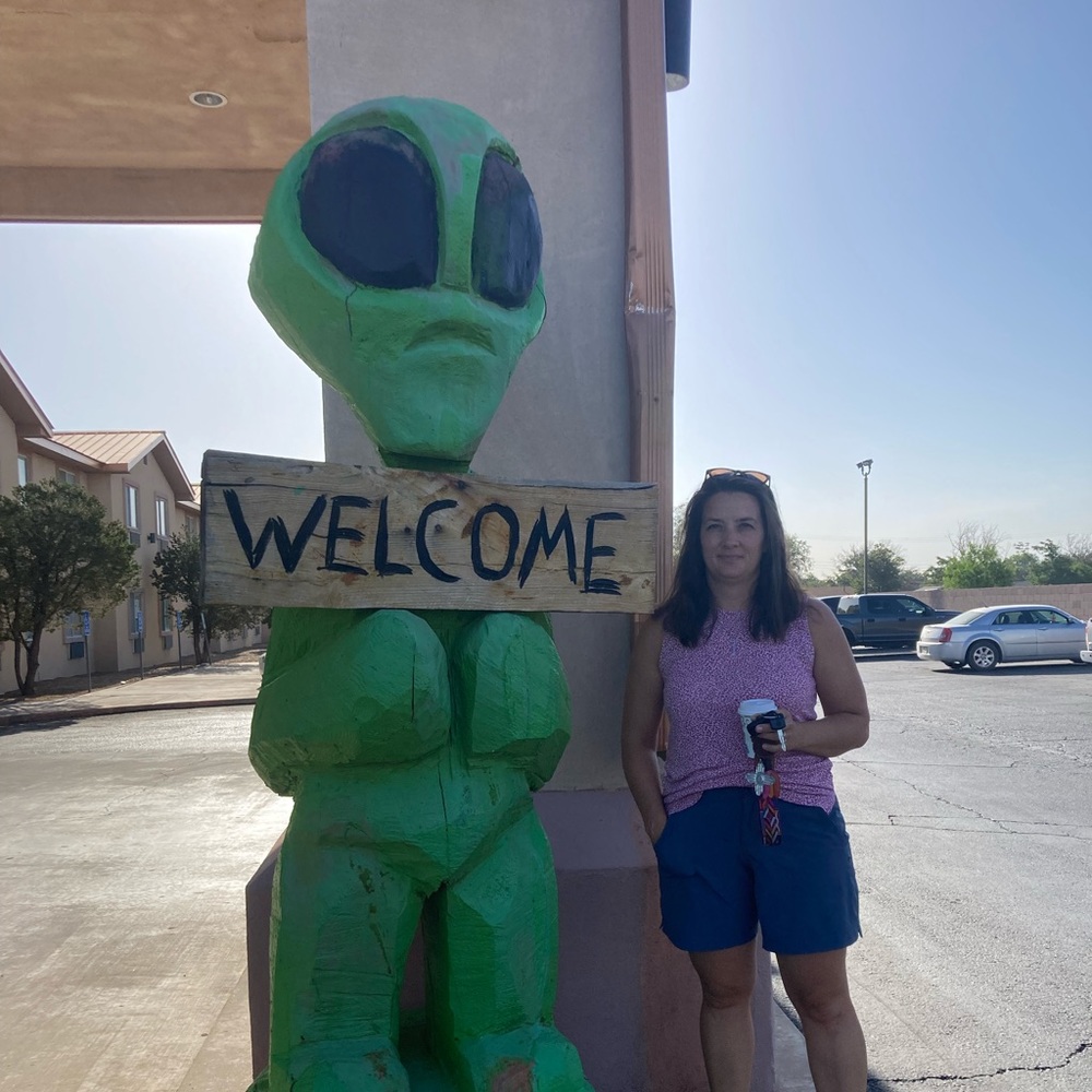 Meet your Posher, Camille